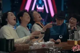 《老闺蜜》汇集潘虹、王馥荔、许娣等五大实力演员，老年剧拍什么图片