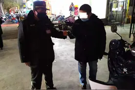 郑州：骑着新买的电动车找朋友喝酒，喝“断片”后把车丢了图片