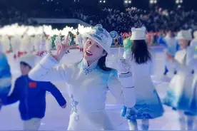 这位海南琼海姑娘，在北京冬奥会开幕式上做一朵“雪花”图片