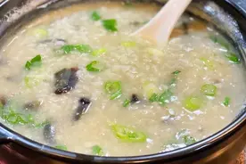 吃皮蛋会慢性中毒？它可能比你想象的更营养！但这些人最好别吃图片