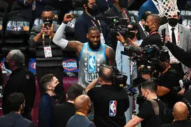 NBA | 克利夫兰全明星赛 阿克伦双星同时闪耀图片