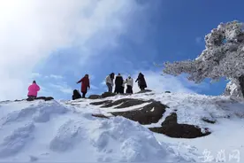 黄山迎暴雪！积雪深度最高达38厘米图片