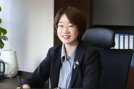 姜頔：工作中的“女汉子”职工们的“娘家人”图片