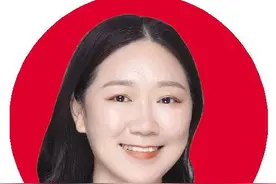 建议延长男性带薪陪产假 放开公务员35岁报考年龄限制图片