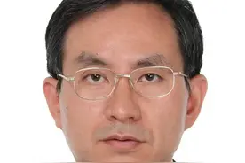 专访中国信息通信研究院院长余晓晖：以工业互联网为核心的数字化转型供给支撑产业持续壮大，2021年规模估计突破1万亿图片