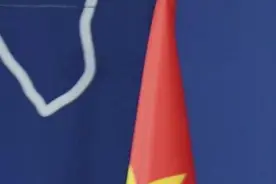 美准备在澳部署B52轰炸机，外交部：加剧地区局势紧张视频封面