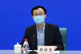 市卫健委：小区封控期间确有外出就医需求，可与所属街道或居委联系丨疫情防控新闻发布会图片