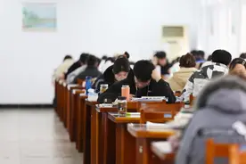 活在内卷与重生之间：2022新传考研众生相图片