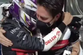 周冠宇喜极而泣！F1首秀拿下积分，他用实力击碎西方质疑图片