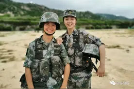 这个90后女兵，荣立二等功图片