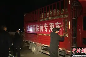 同气连枝共战疫：浙江各地调运物资驰援上海图片