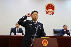 许佳任龙岩市副市长、市公安局局长（附简历）图片