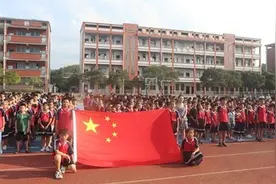 江永：“四统一”上好向日葵工程特色课图片