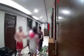 广西一名3孩母亲疑遭丈夫殴打遍身是血，警方：正在侦查图片