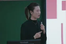 丁宁站上北大讲台：这辈子都在不断修正自己视频封面