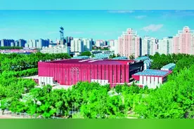 “铸就科技强国、制造强国的钢铁脊梁”图片