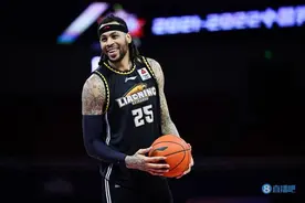 牛啊！莫兰德成CBA历史首位非中国籍NBA&CBA双料冠军图片