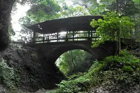 洞天寻隐·蜀山纪丨青城旧事：峨眉王仙卿串连的一段道教散史图片