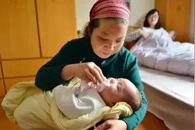 他人屋檐下，是家政阿姨们的特殊职场图片