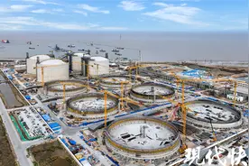 中国海油江苏LNG疏浚工程主体完工，一期投产后天然气年处理能力600万吨图片
