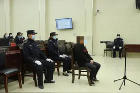 违规使用含铝复配膨松剂生产油条，店主被处10倍罚款并公开道歉图片