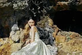 全国首个《高端定制女装》团标诞生，由深圳影儿等服装企业联合发起图片