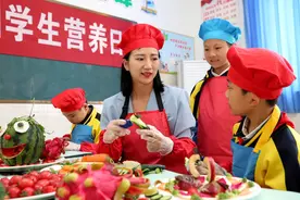 营养过剩与营养缺乏并存，专家呼吁加强青少年食育教育图片