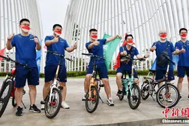 印尼雅加达时隔两年多重开“无车日”图片