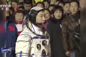 中国载人航天“三步走”发展战略：8次载人航天飞行 13人20人次圆梦太空图片