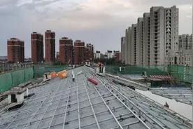 雨天屋顶渗漏揪心20年，小区旧改彻底解难题图片