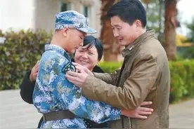 有一种最帅爸爸，叫军人的爸爸图片