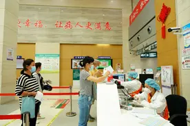仁济医院南院区今起恢复门急诊医疗服务，首日门诊量逾2400人次图片