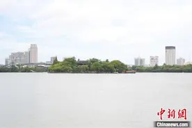 浙江嘉兴百年红船再扬帆：在“一大”路上看见新的纪元图片