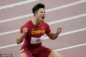体坛联播｜苏炳添获体育事业突出贡献奖，周冠宇本周复出参赛图片