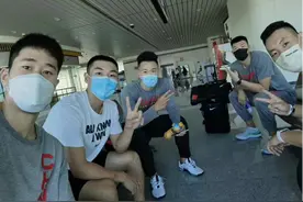 追光 | 男篮亚洲杯今晚开打，给你一份中国男篮观赛指南图片