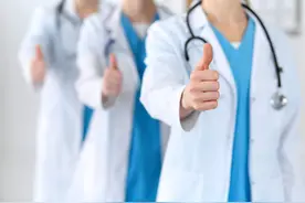 大股东破产，中珠医疗连涨！原实控人曾是阳江富豪，从苦出身到身家20亿图片