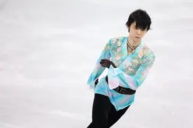 羽生结弦，「冰上王子」不谢幕图片