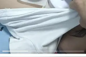 四川一游泳馆多名小孩上课后发烧咳嗽，教体局：已介入调查图片