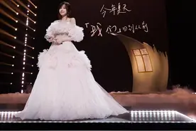 三首金曲串烧让《乘风破浪》秒变演唱会，王心凌又冲热搜了图片