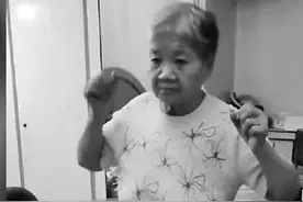 88岁奶奶爱玩呼啦圈：最多能转70分钟肚子小了很多图片