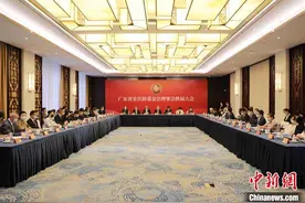 广东省政协原副主席唐豪担任广东省宋庆龄基金会第三届理事会主席图片