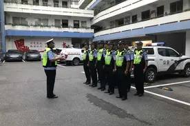 江门新会：公安开展“铁骑出击-22”摩电整治行动图片