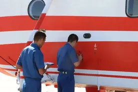 大庆航空救援支队全力做好CFR-01805号直升机定检转场任务图片