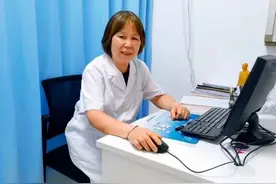 董振华：心系百姓好中医图片