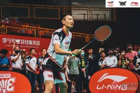 2022李宁李永波杯3V3羽毛球赛昆明开赛 世界冠军张楠点赞春城图片