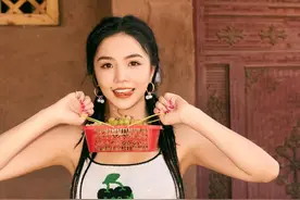 安崎宣布点痣 称咨询过专业医生或有癌变风险图片