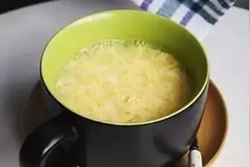开水冲蛋，竟是秋季第一饮，功效神奇图片