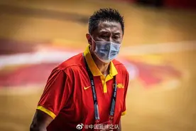 男篮世预赛又开打了，中国队状态如何？郭艾伦拉伤能打吗？图片