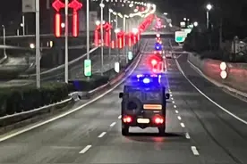 星夜驰援！云南消防抵达重庆后直接进入璧山火场战斗图片
