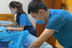 我，90后，上门帮人洗澡图片